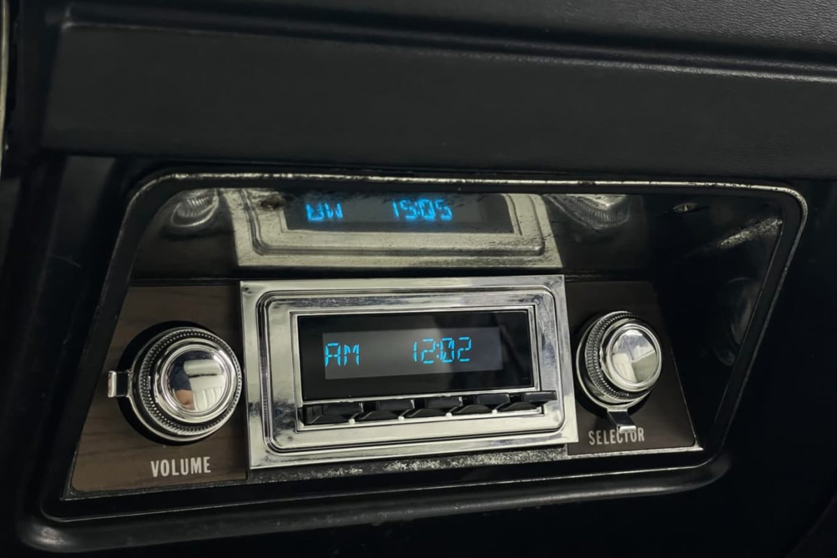 1971-Convertible-Buick-GS-Front-View