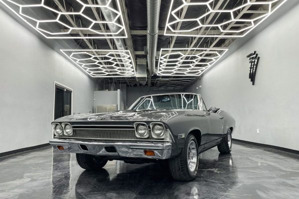 Classic-car-chevelle-front-view