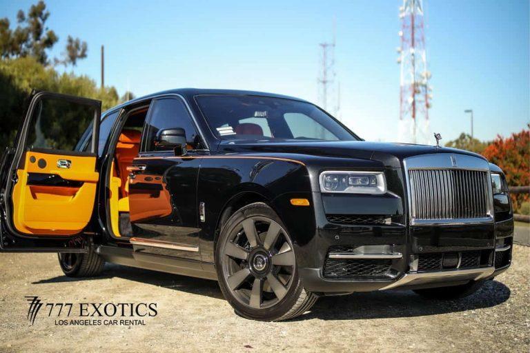 front corner view of rolls royce cullinan