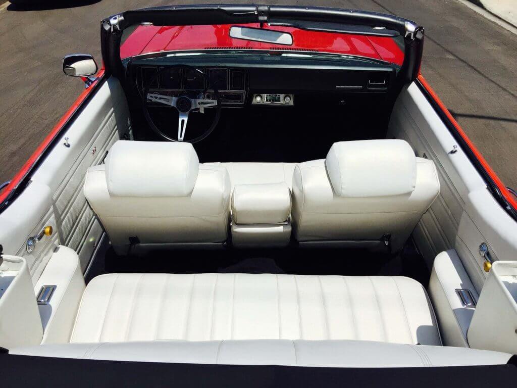 leather seats of buick gran sport
