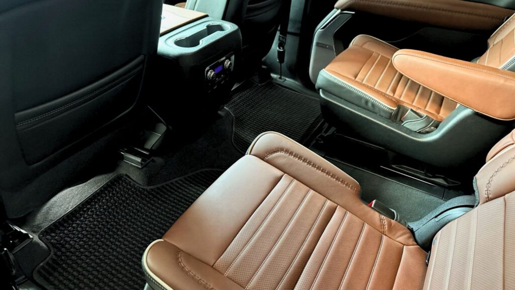 denali rental seats