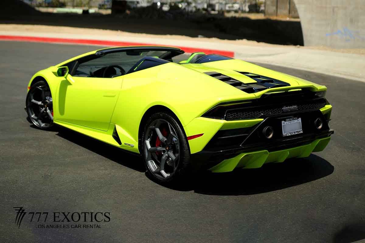Lamborghini Huracan EVO Spyder Rental in Los Angeles
