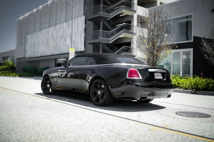 Rolls-Royce-Dawn-Black-Back-View