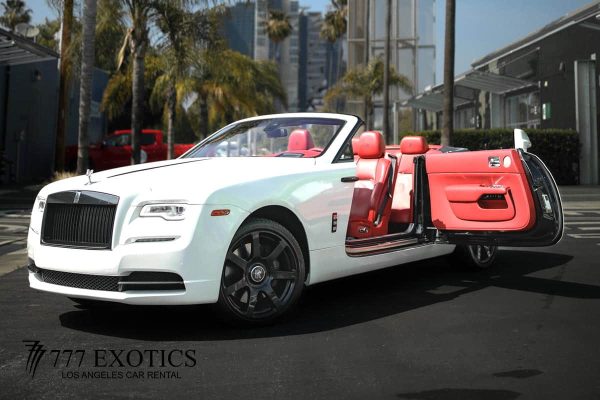 Rolls-Royce Cullinan Rental Los Angeles