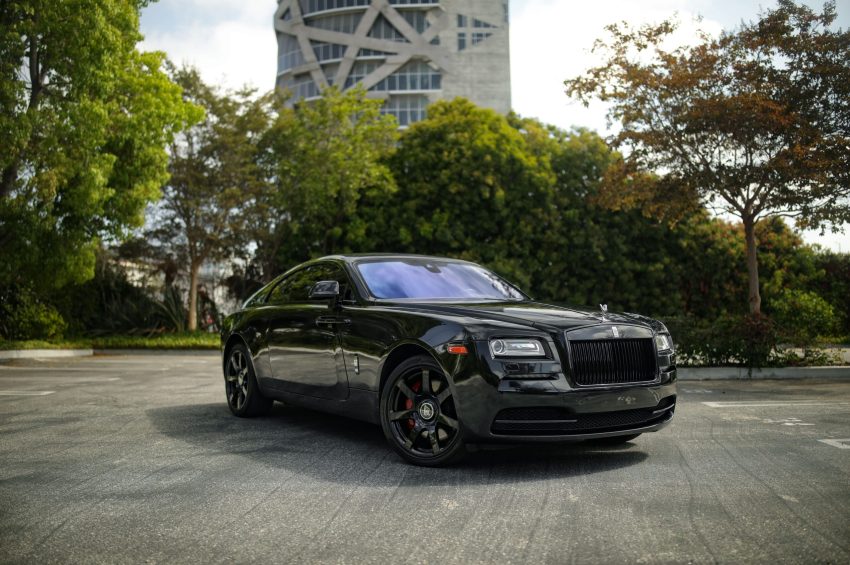 Rolls Royce Wraith (Black)